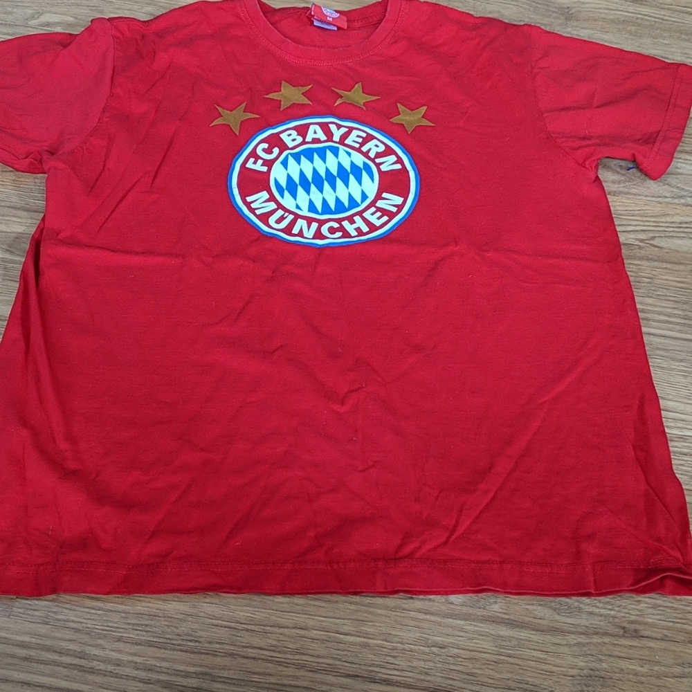 FC Bayern men's shirt size m
